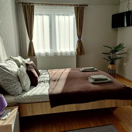 Katalin Apartmanhaz Miskolc Exterior foto