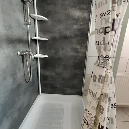 Katalin Apartmanhaz Miskolc Exterior foto