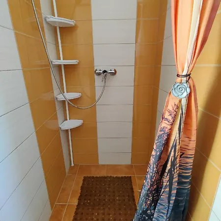 Katalin Apartmanhaz Miskolc Exterior foto