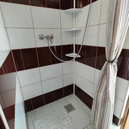 Katalin Apartmanhaz Miskolc Exterior foto