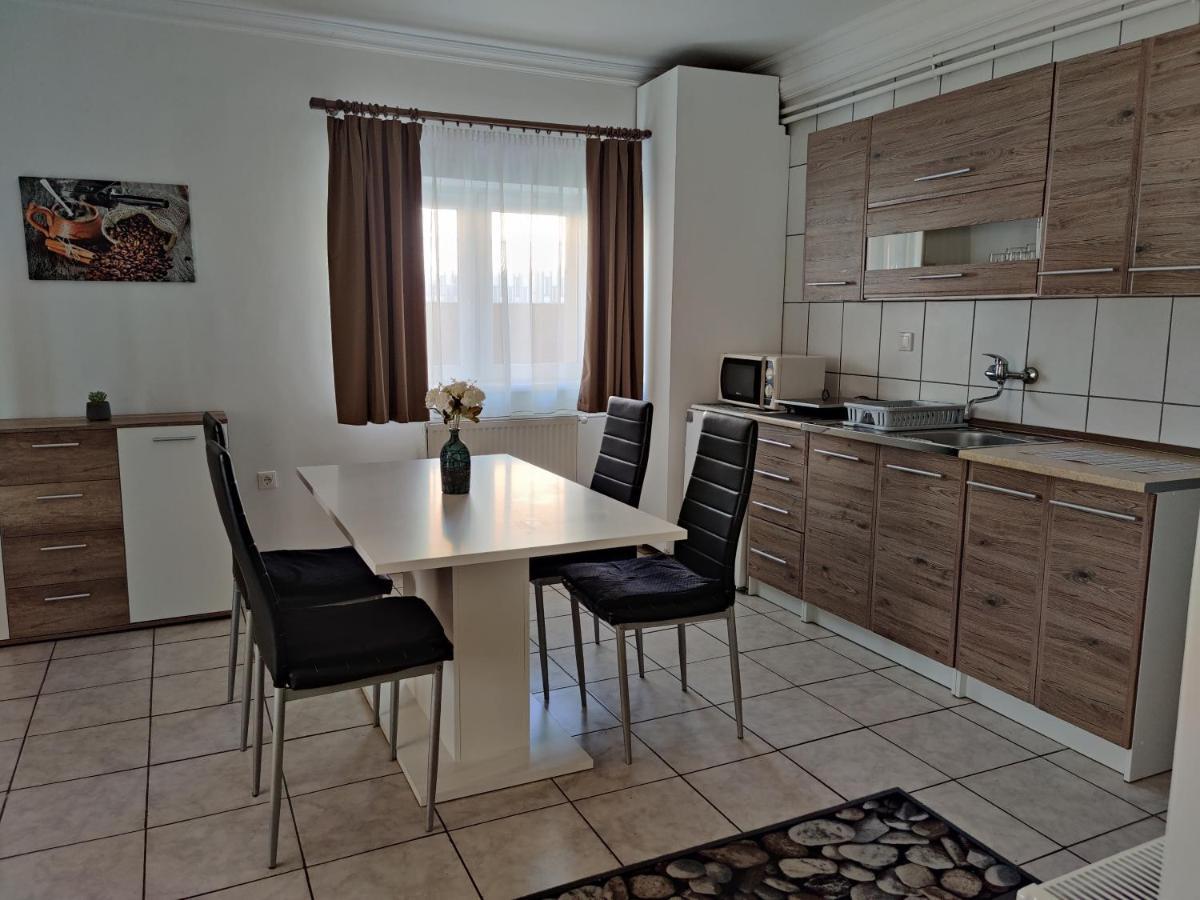 Katalin Apartmanhaz